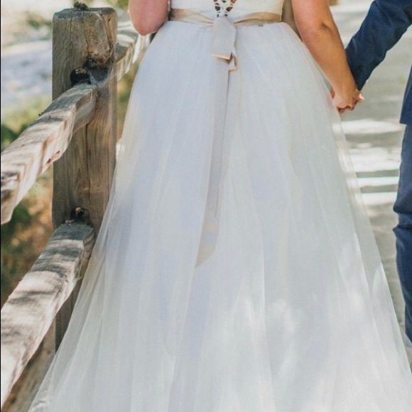 David's Bridal A-line Lace Back Wedding Dress, Size 12